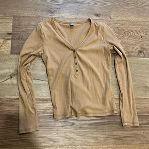 Women’s long sleeve one ribbed shirt. NWOT